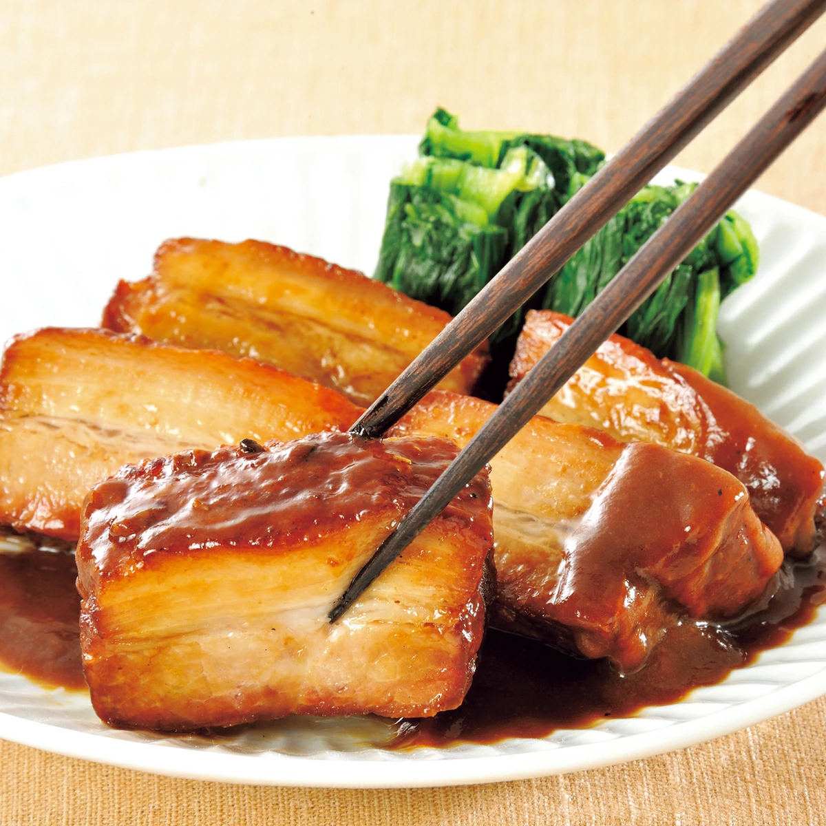 米久 豚肉の味噌煮込み３本セット